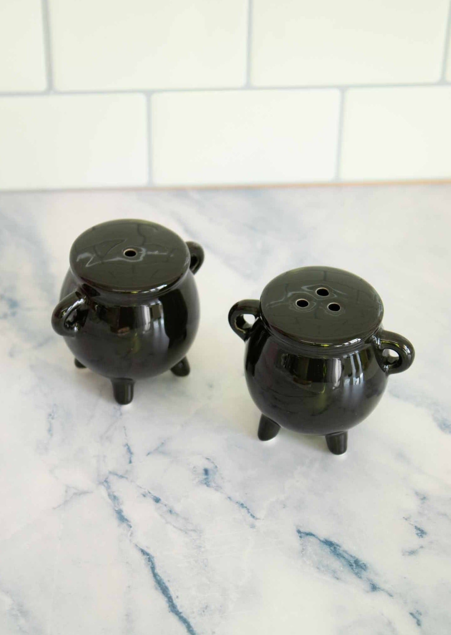 cauldron salt and pepper shakers