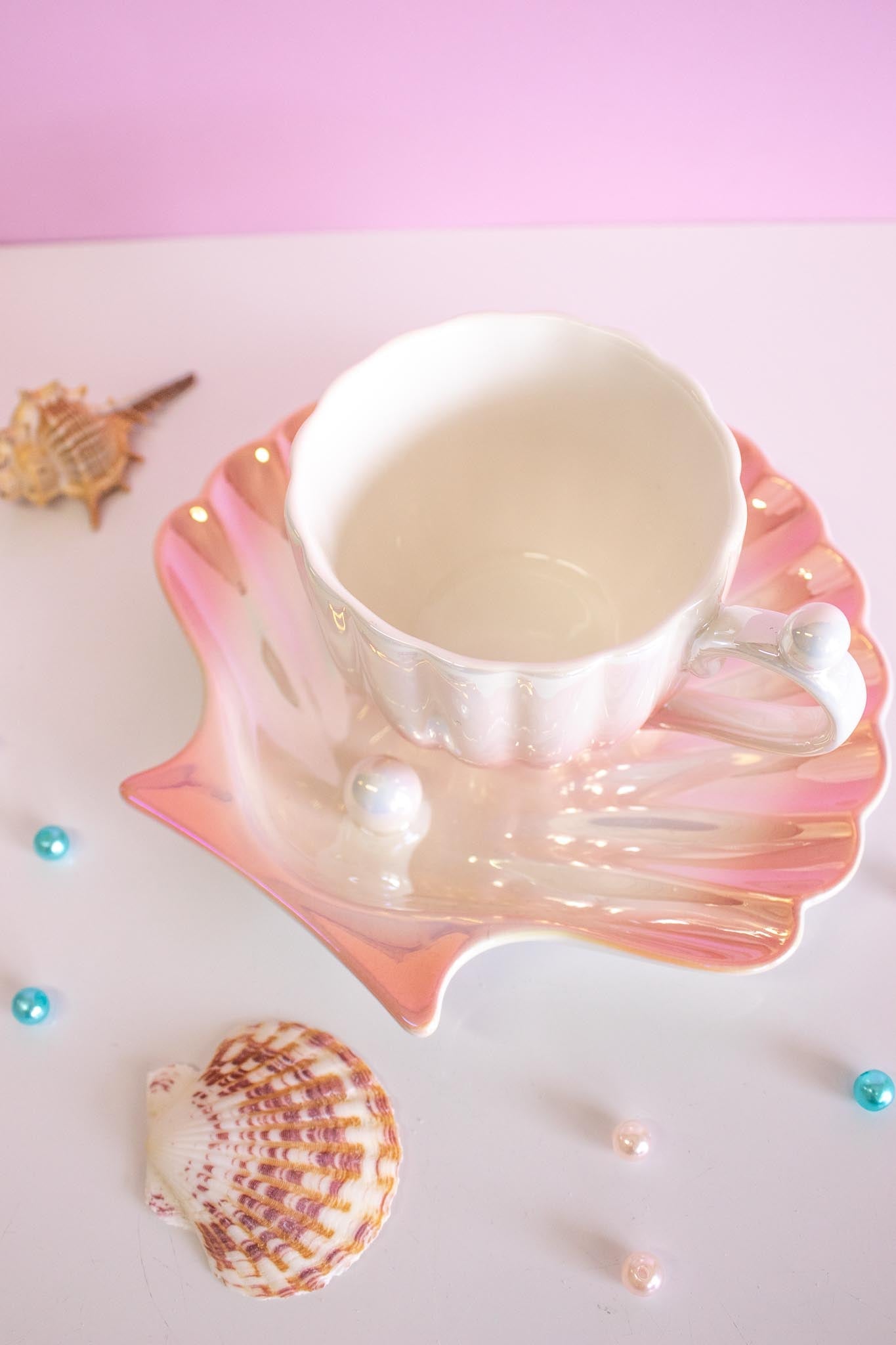 seashell teacup and plate